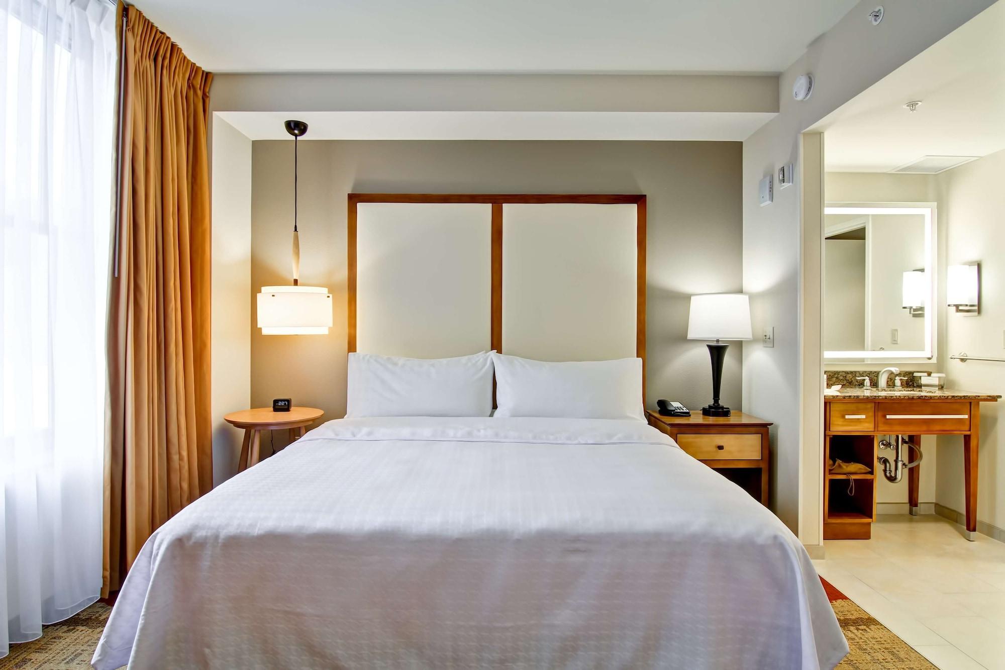 Homewood By Hilton Cincinnati-downtown